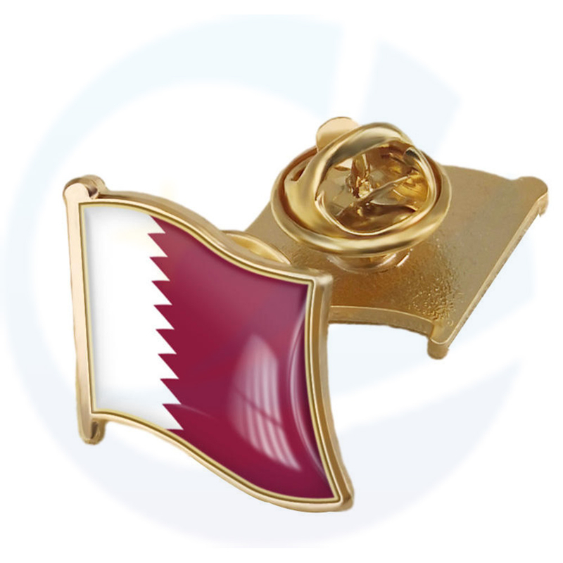 Hersteller benutzerdefinierte Metallzinklegierung Soft Hard Emaille Bulk Qatar National Day Flagge Lampel -Stift -Badge -Opener Manschettenknöpfe
