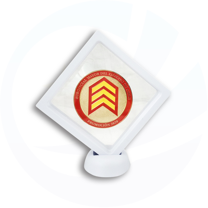 Custom Military Silver Challenge Coin für Plastikausstellungsständer Sammeln