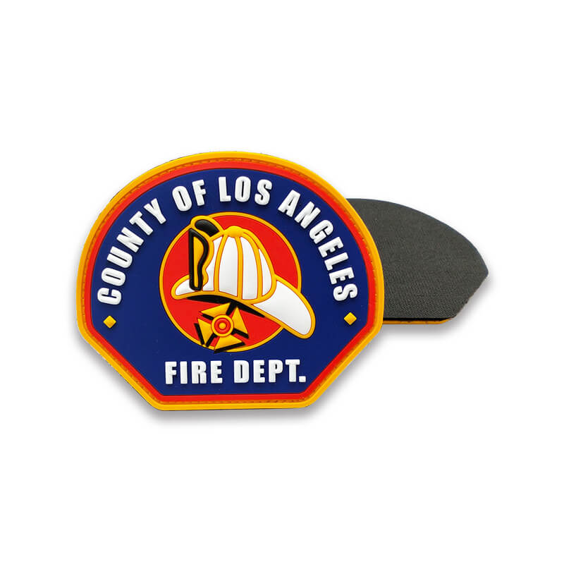 Großhandel Gummi -Etikett -Insignien -Abzeichen 3D Silikon Weiche PVC Firefighter Logo benutzerdefinierter Patch für Kleidung Hut